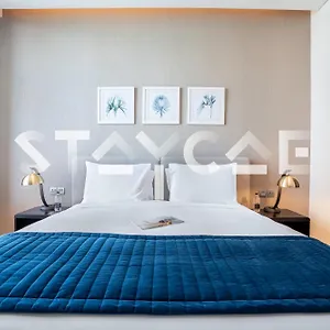 Staycae Homes - Prive Апартаменты